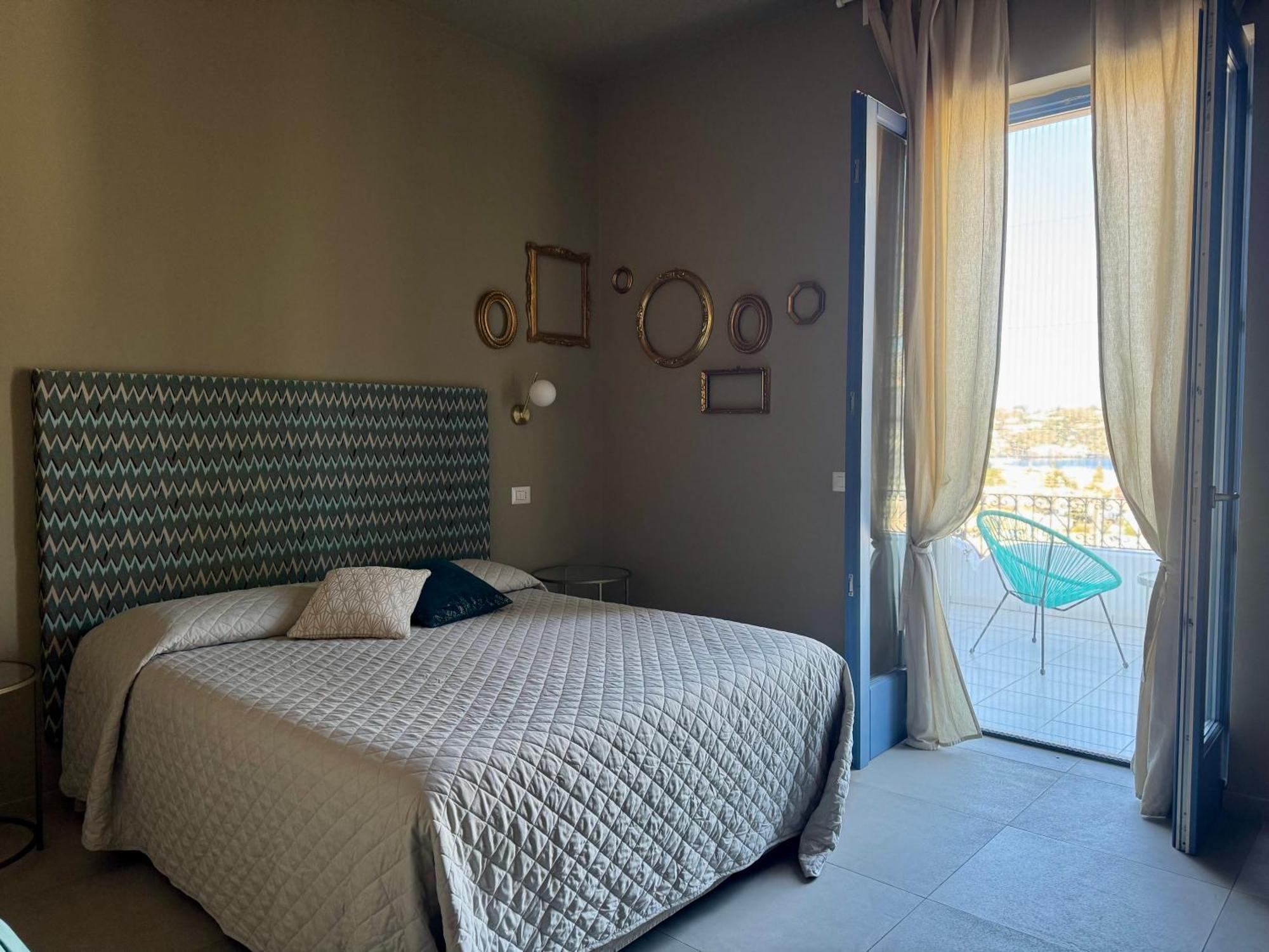 Taliaka B & B Lipari  Buitenkant foto